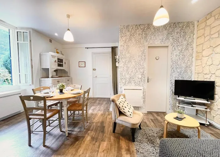 T2 Avec Jardin, 4 Pers, Coeur De Village アパート